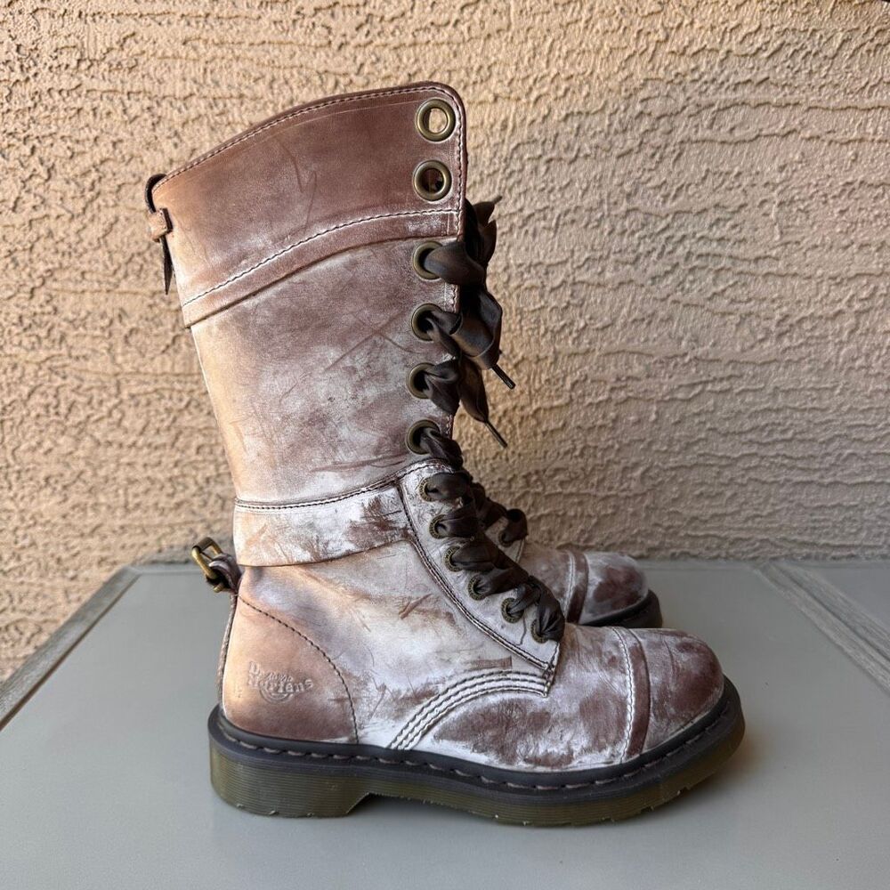 NEW Dr. Martens Triumph Boots Womens Sz 8 Brown Pink Floral Foldover Tall Combat - Picture 3 of 16